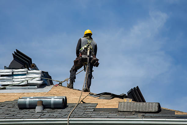 Professional Roofing technician working in Cumberland, WI